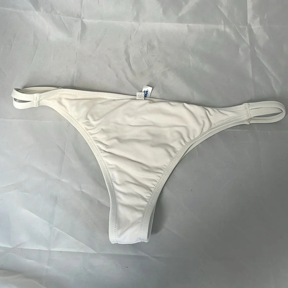 5/$25 LA VIE EN ROSE Aqua White Cheeky Bikini Bottoms Crisscross Sides M As Is - Picture 3 of 7